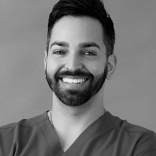 Episode 200: Dr. Muneeb Shah, Dermatology Chief Resident and TikTok Celebrity