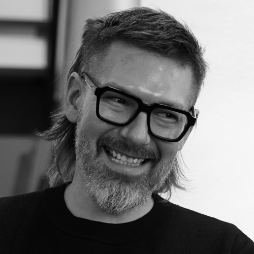 Episode 239: Ian Mayer-Marszalek, Lead Colorist and National Corporate Trainer for Schwarzkopf